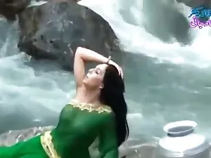 बहुत अंग्रेजी सेक्सी ...